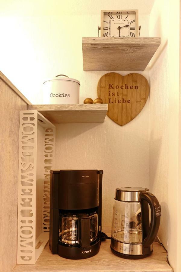 Hage Apartment *
